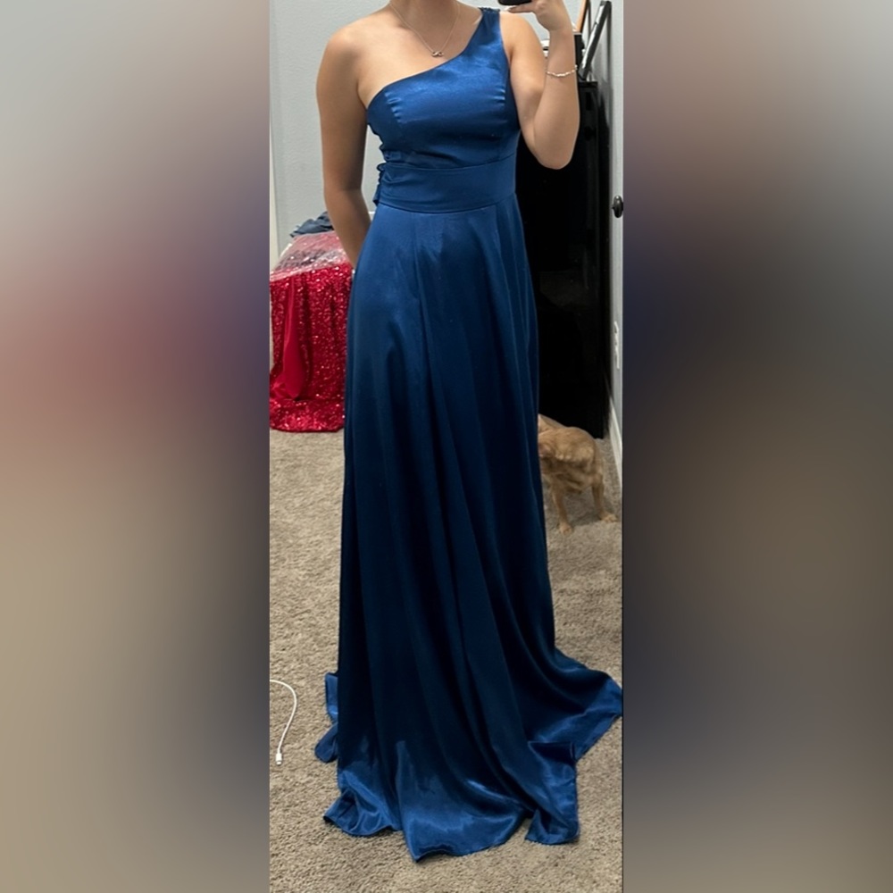 Elegant Sapphire Blue Asymmetrical Gown!